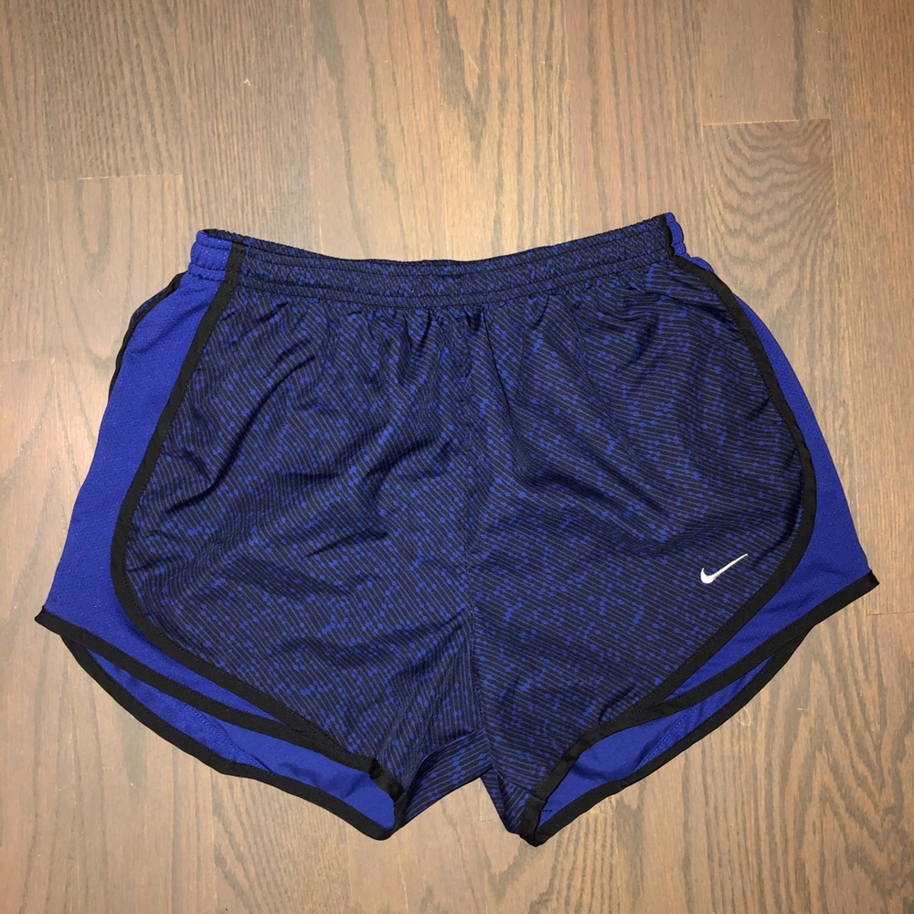 Nike running shorts size small
